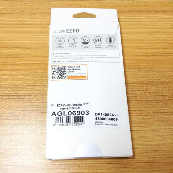 Spigen iPhone 16 /‎ 15 Screen + Sensor Protector GLAS.tR EZ Fit 2 Pack AGL06903 - Picture 2 of 3